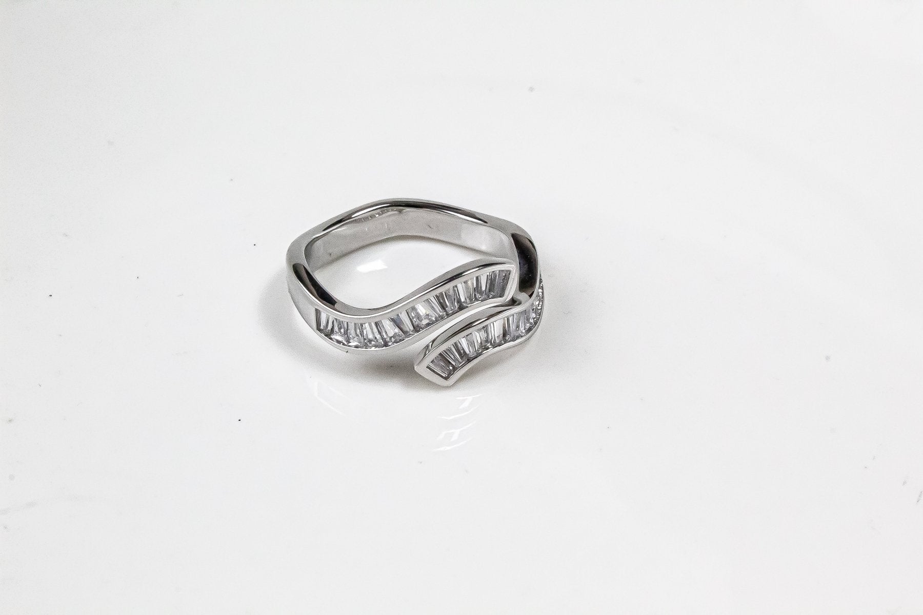 Anillos - Anillo Envolvente Zirconia - JOYAS CARATI
