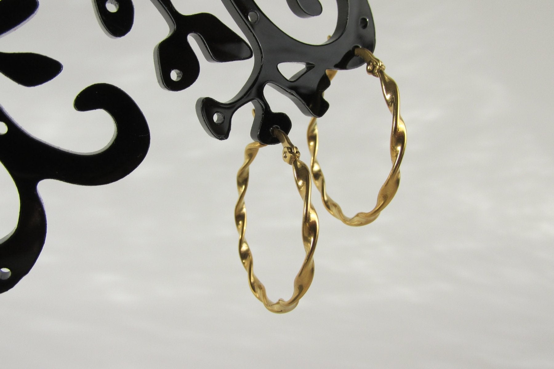 Aros - Argolla Mediana Twisted - JOYAS CARATI