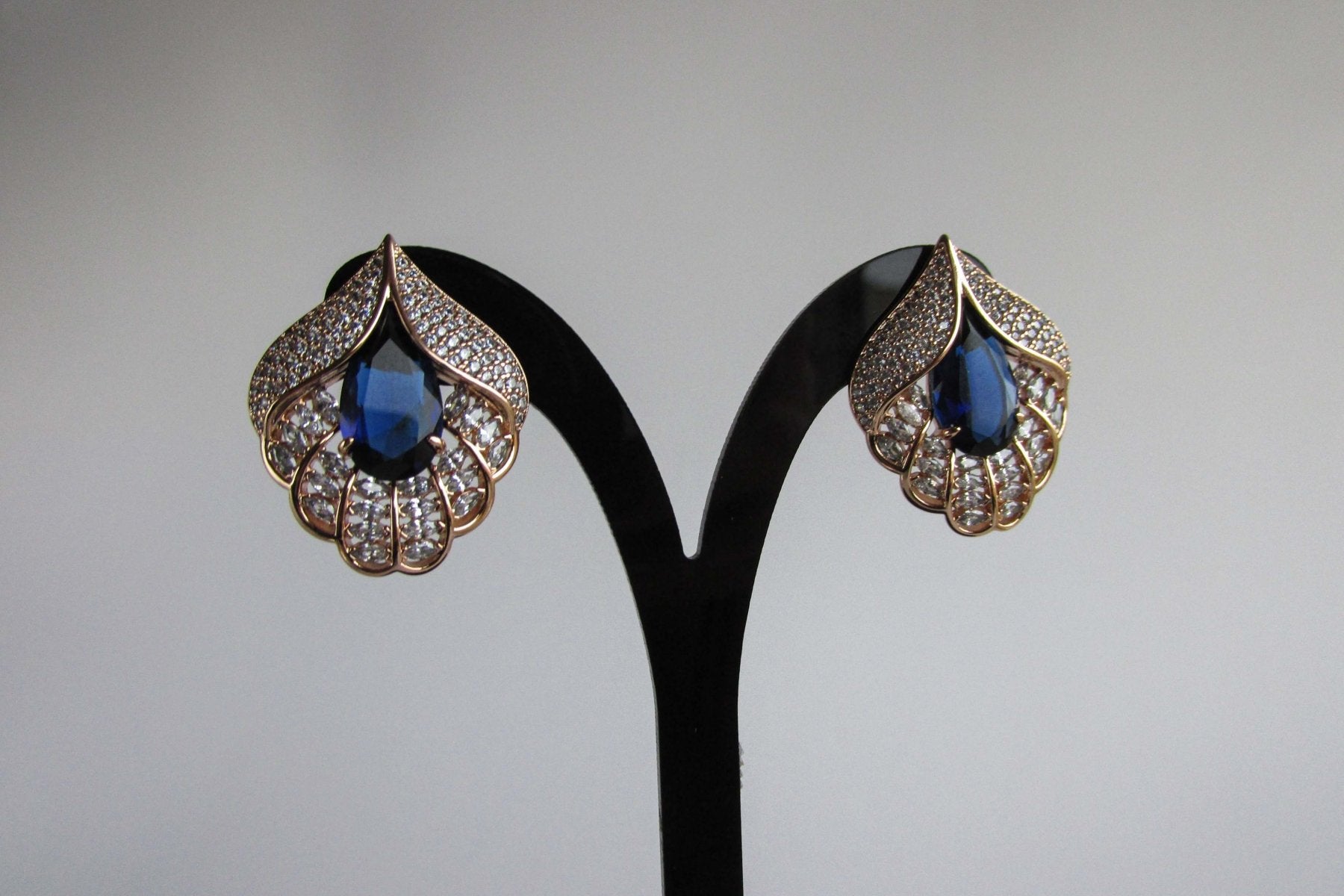 Aros - Aro Abanico Zirconia Azul - JOYAS CARATI