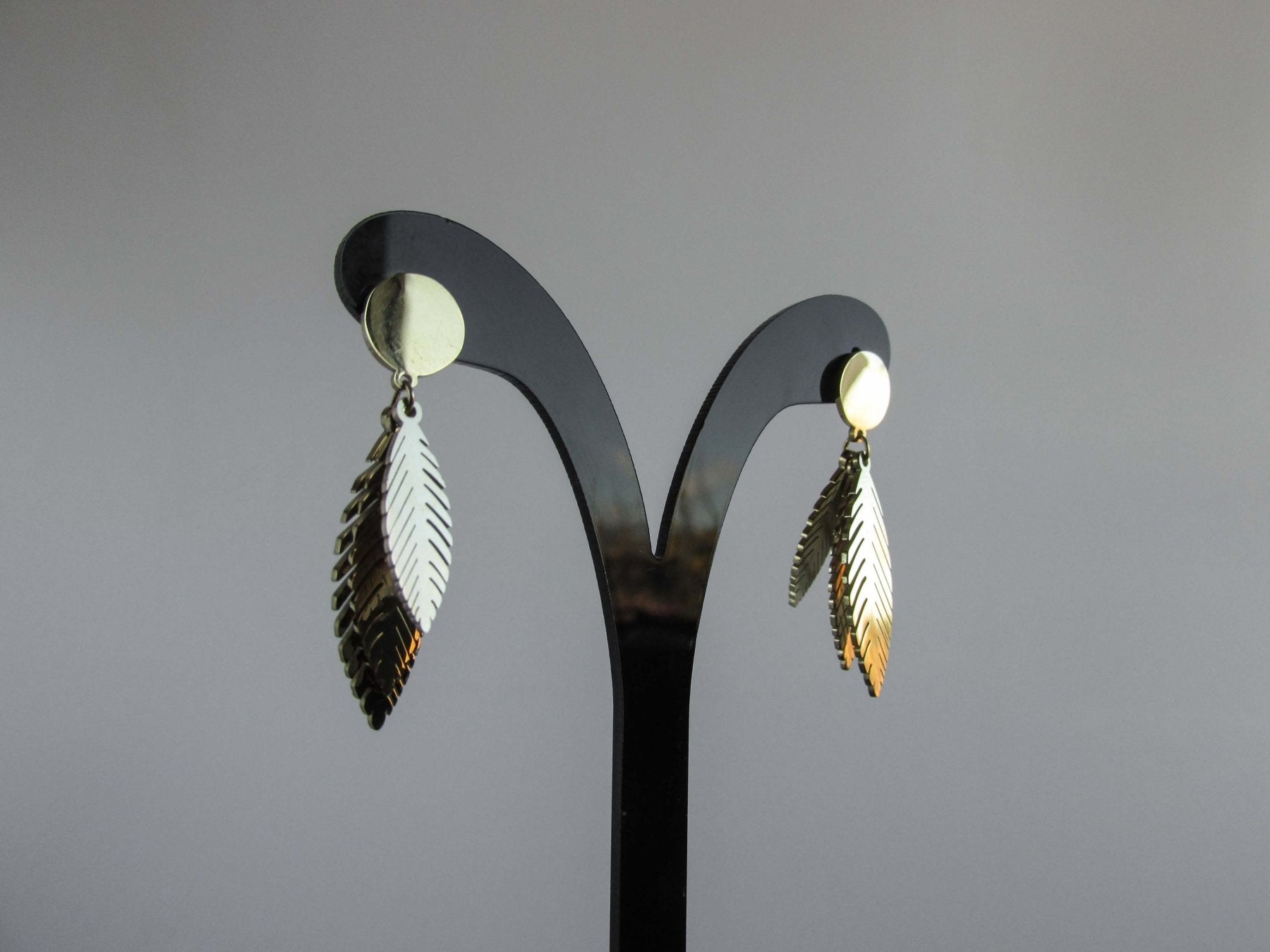 Aros - Aro Colgante Plumas - JOYAS CARATI