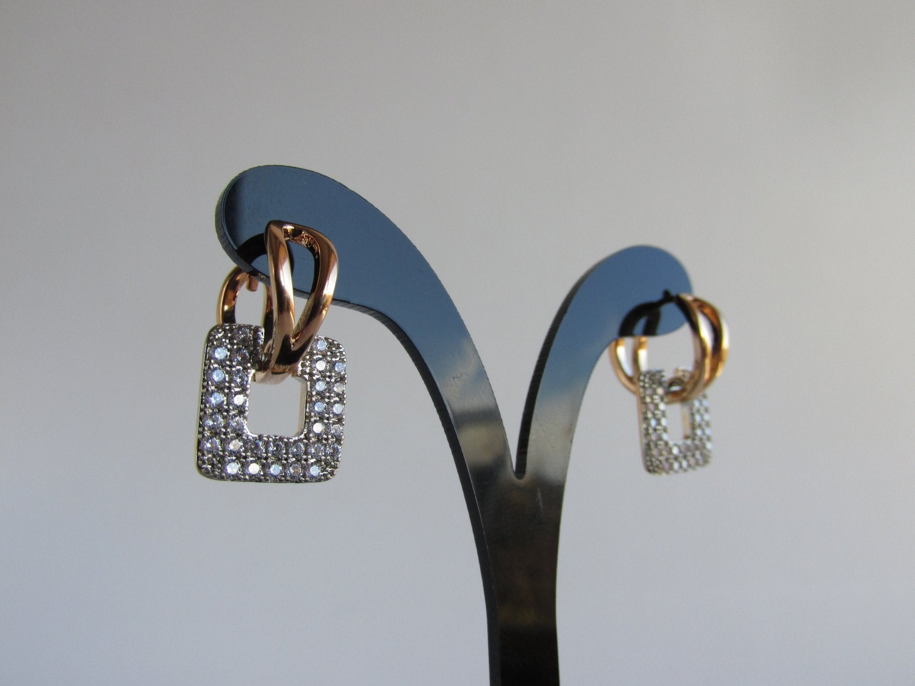 Aros - Aro Cuadrado Zirconia - JOYAS CARATI