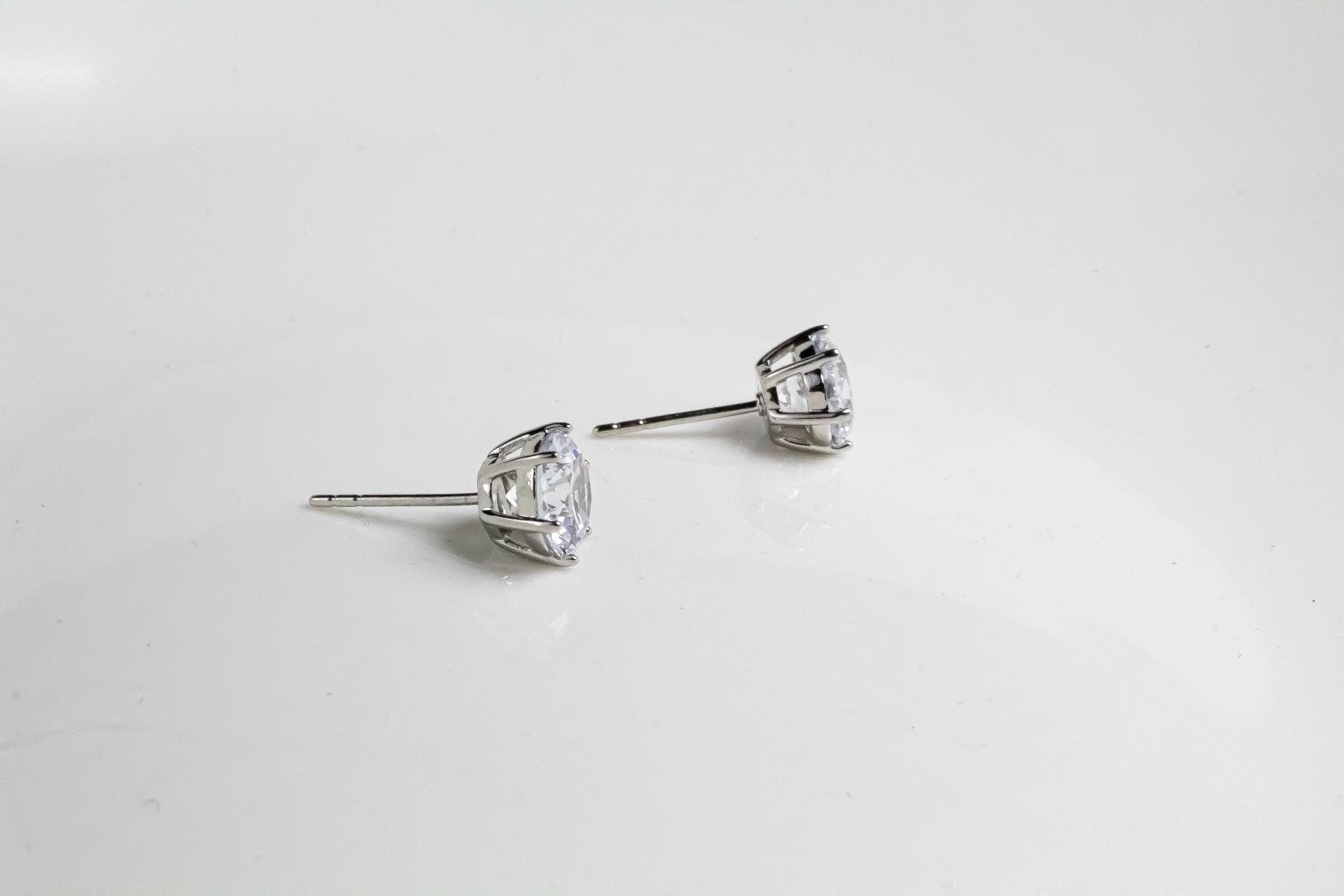 Aros - Aro Punto de Luz Plata - JOYAS CARATI