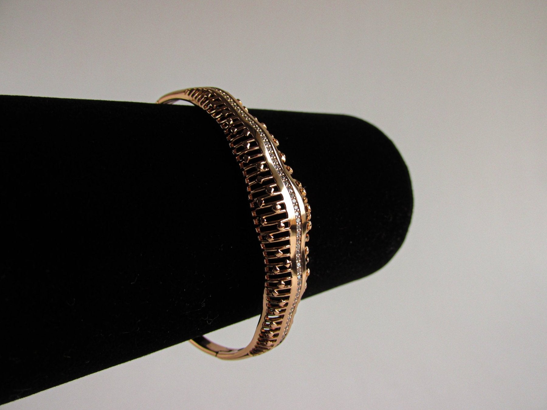 Pulsera Ondas Bañada en Oro - JOYAS CARATIPulseraR1757506