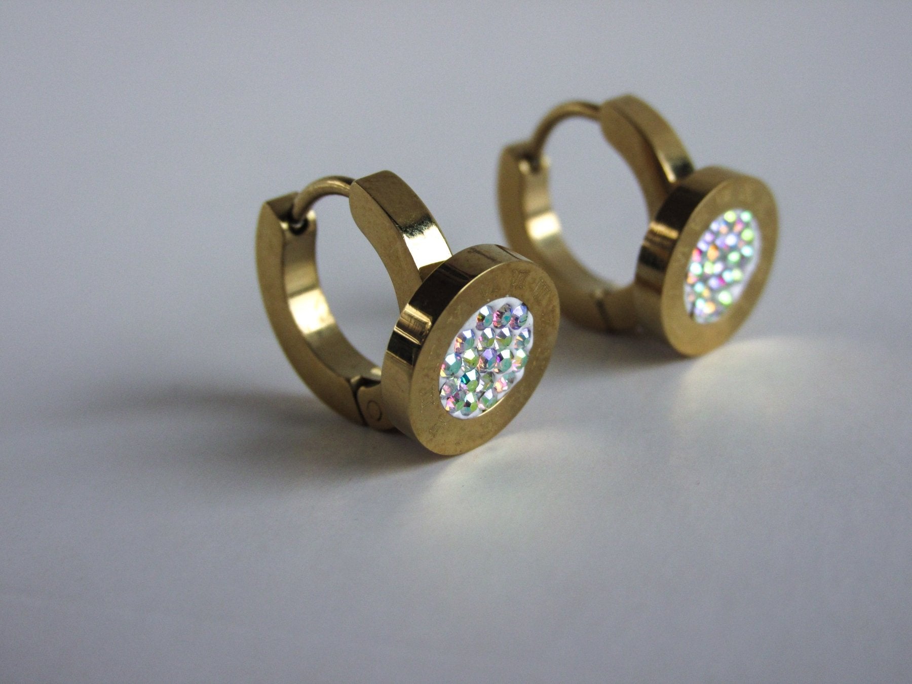 Aros - Argollas Clicker Doradas - JOYAS CARATI