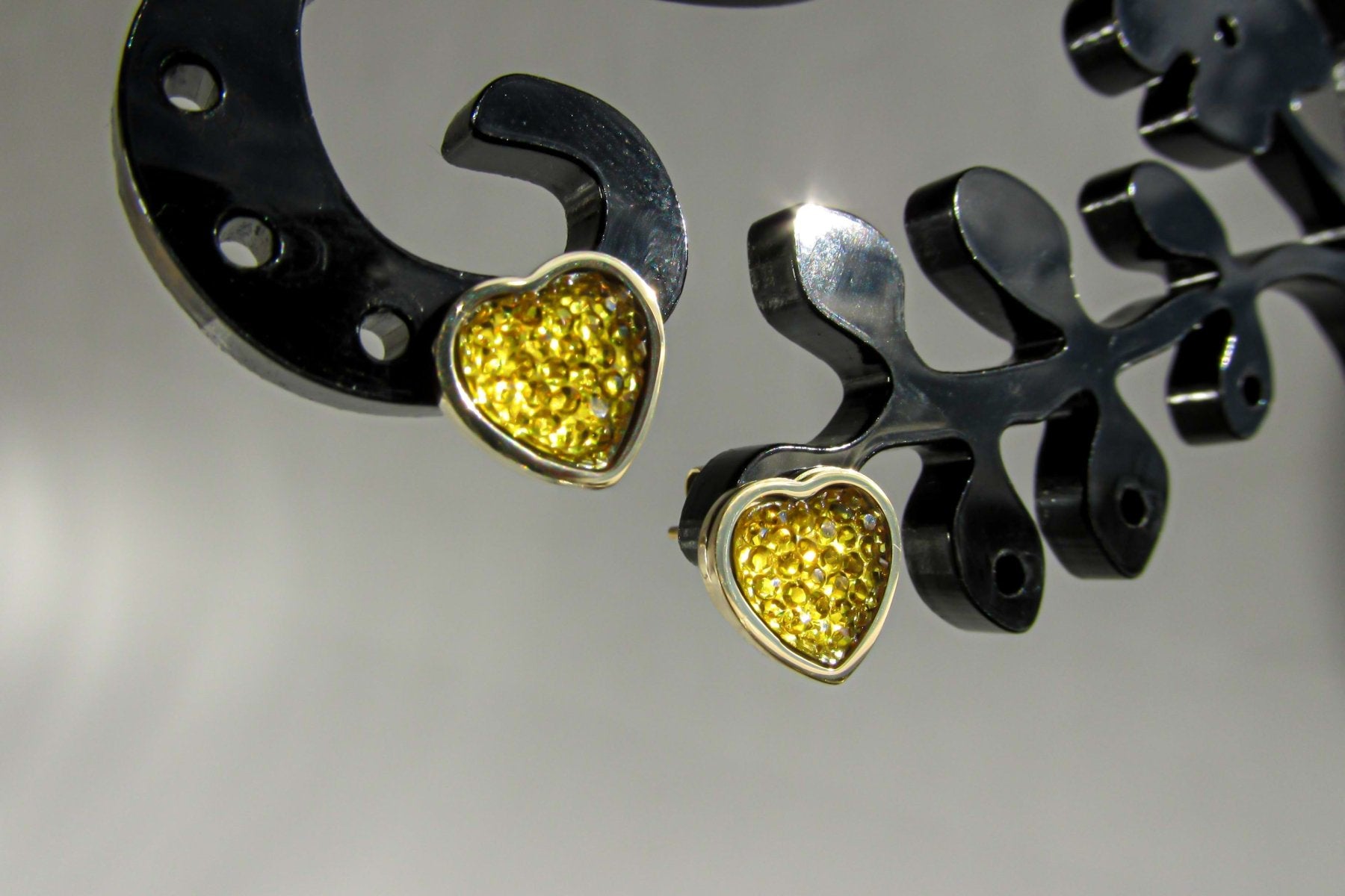 Aros - Aro Corazón Amarillo - JOYAS CARATI
