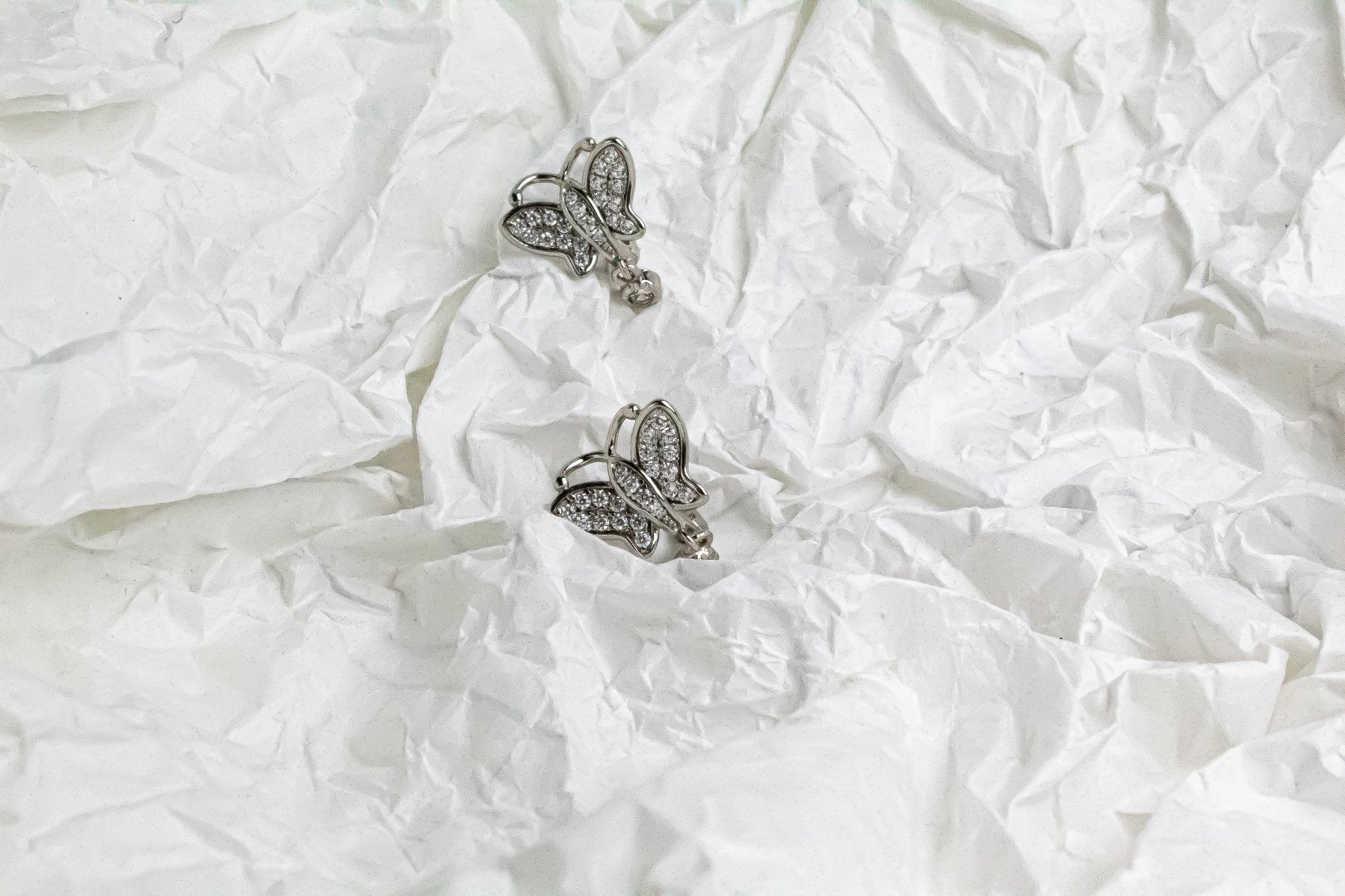 Aros - Aro Mariposa Zirconia - JOYAS CARATI