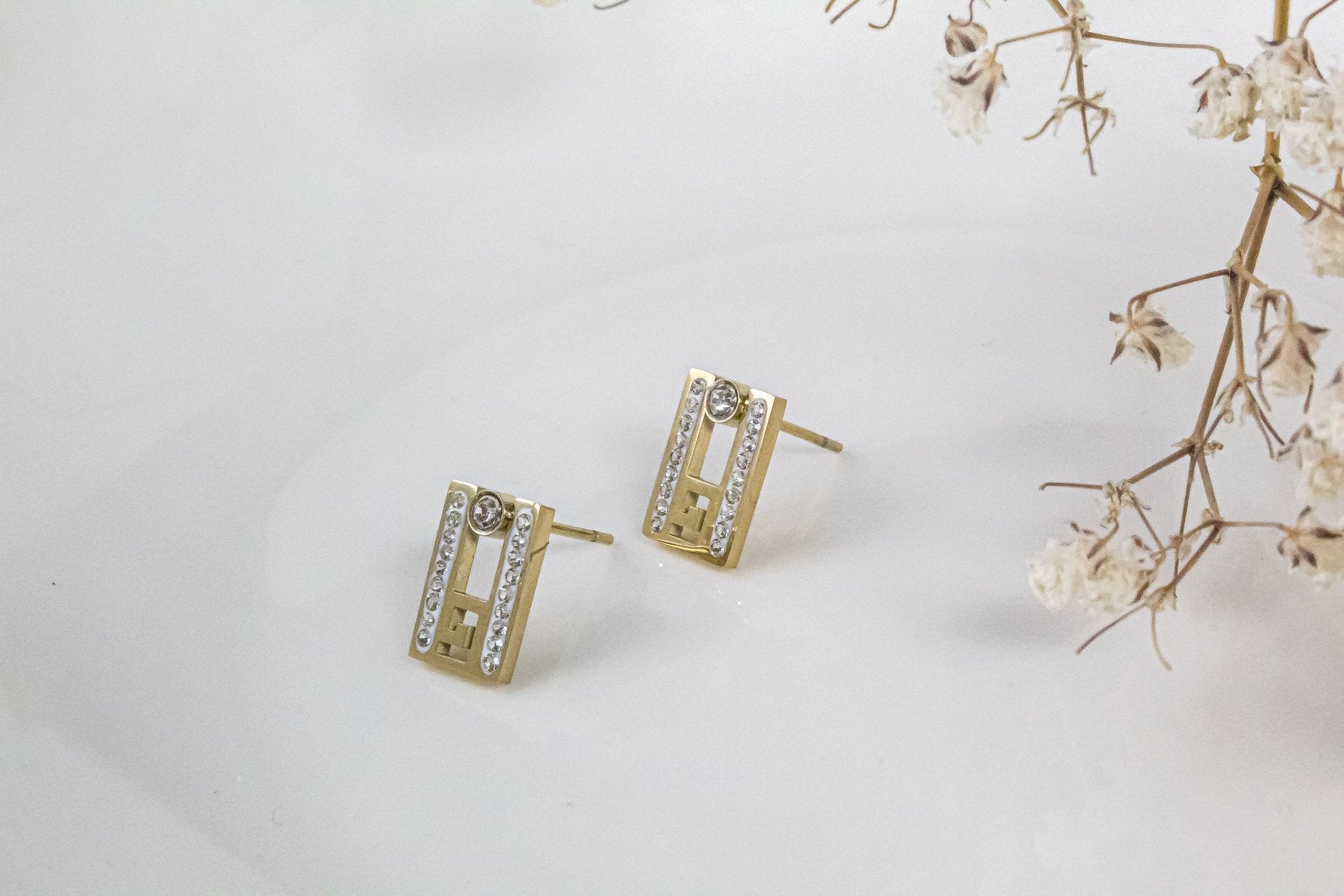 Aros - Aro Rectangular Zirconia - JOYAS CARATI