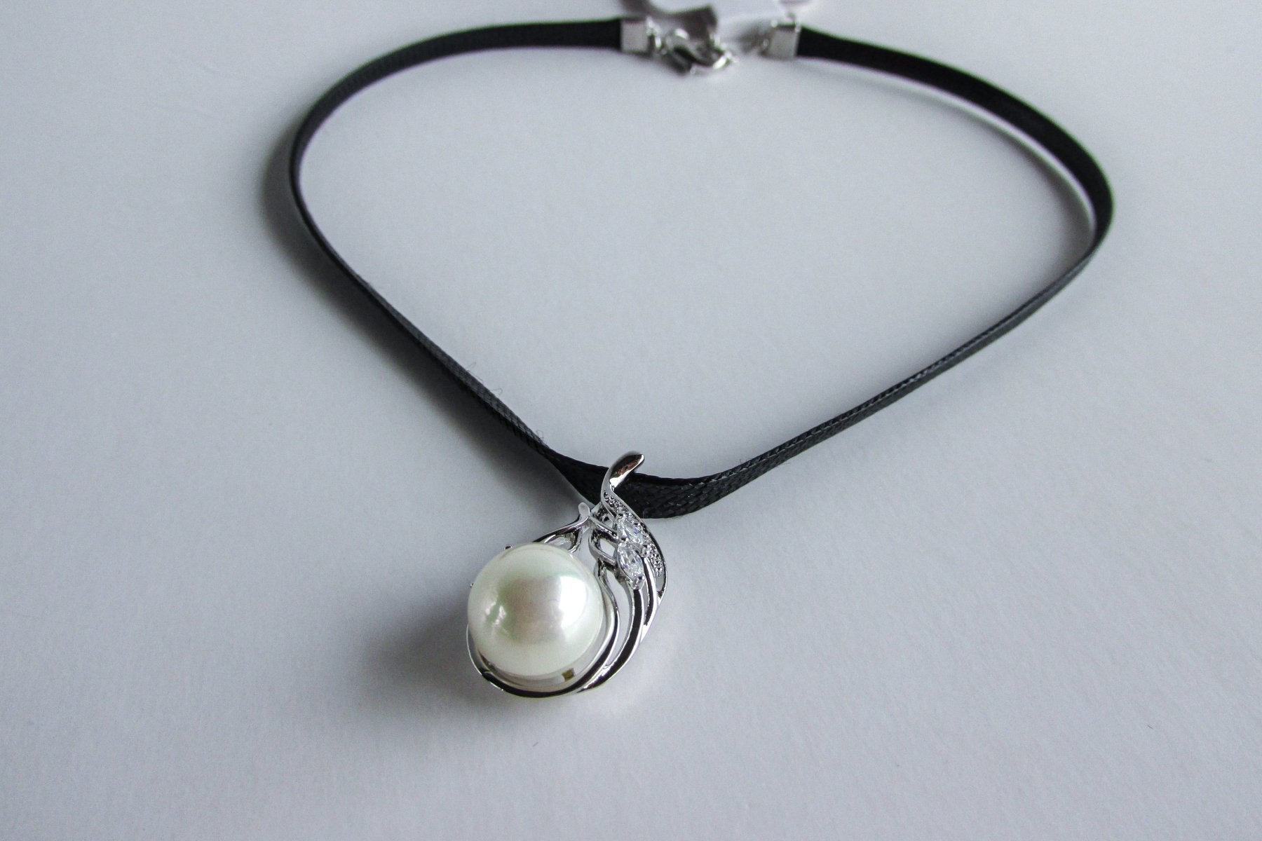 Colgante - Choker Lágrima Perla Lacada - JOYAS CARATI